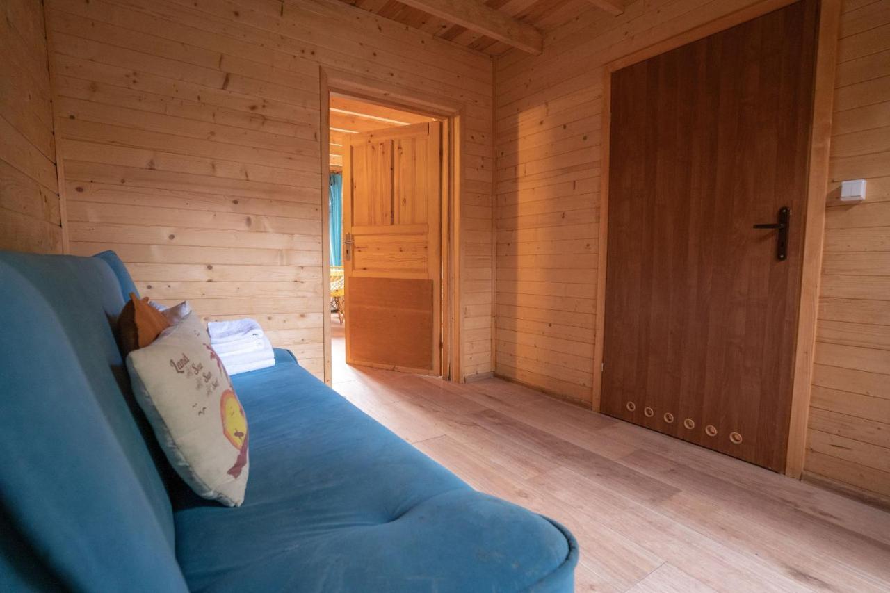 Pod Cyprysami - Surf & Family Resort ยาสตาร์เนีย ภายนอก รูปภาพ