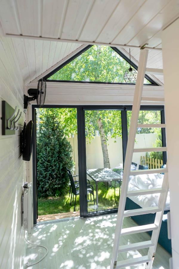 Pod Cyprysami - Surf & Family Resort ยาสตาร์เนีย ภายนอก รูปภาพ
